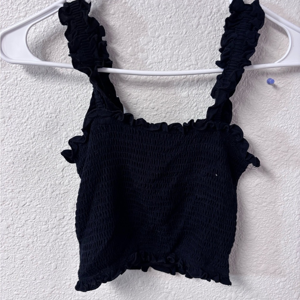 SHEIN Black Ruffled Crop Top